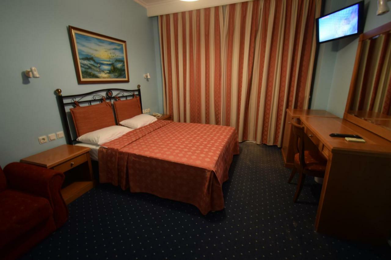 Hotel Aperio Paralia Katerinis Exterior photo